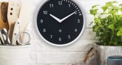 Come configurare Echo Wall Clock